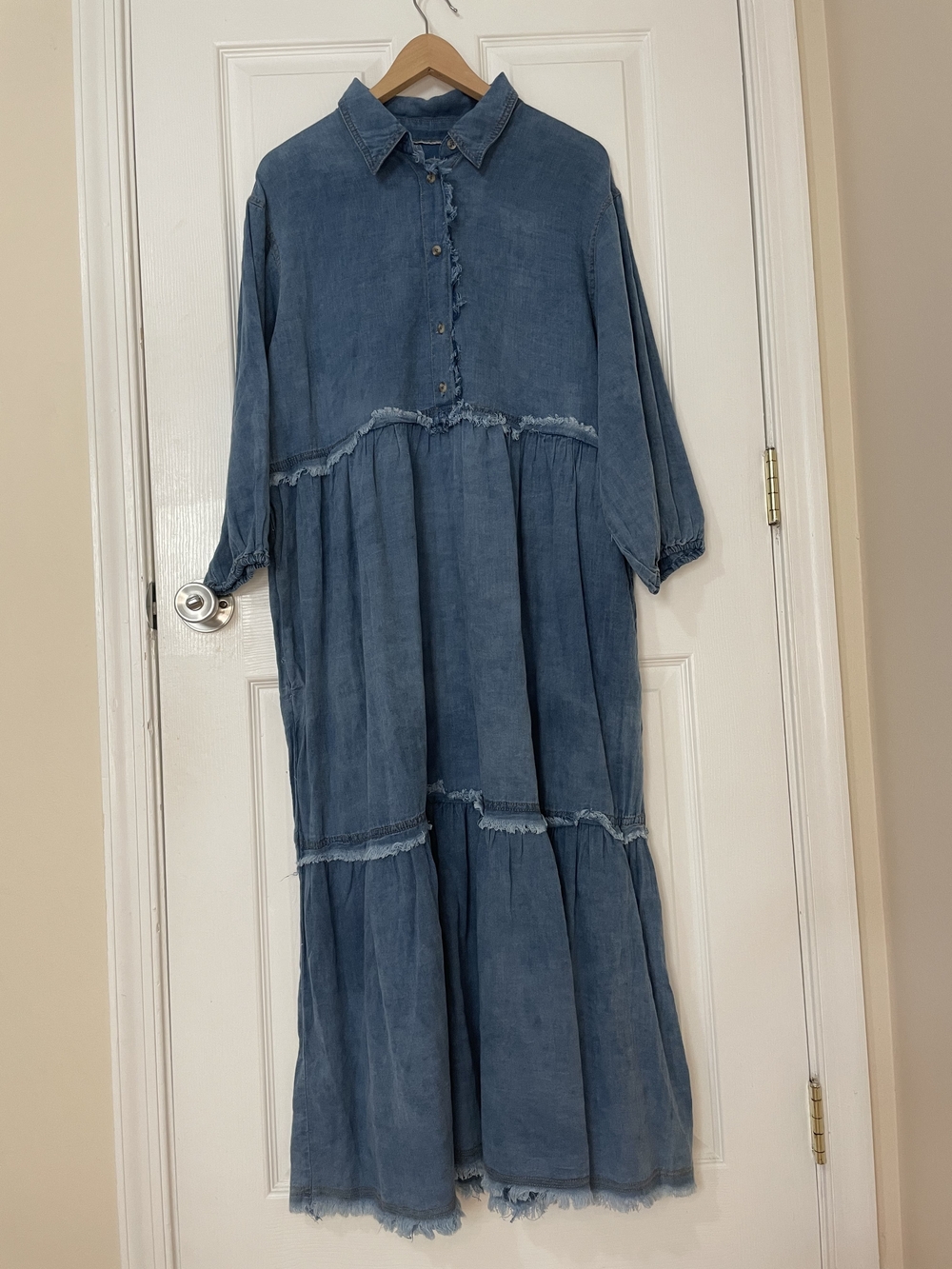 Anthropologie 100% Cotton Chambray Tiered Maxi Dress in Light Blue Size L - Picture 6 of 11